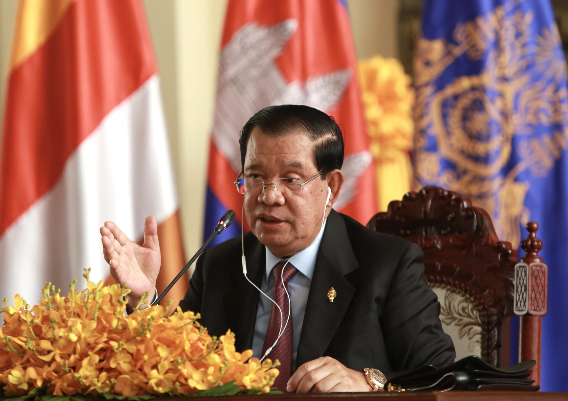 profilo 8211 hun sen chi 232 il leader ombra che guida la cambogia
