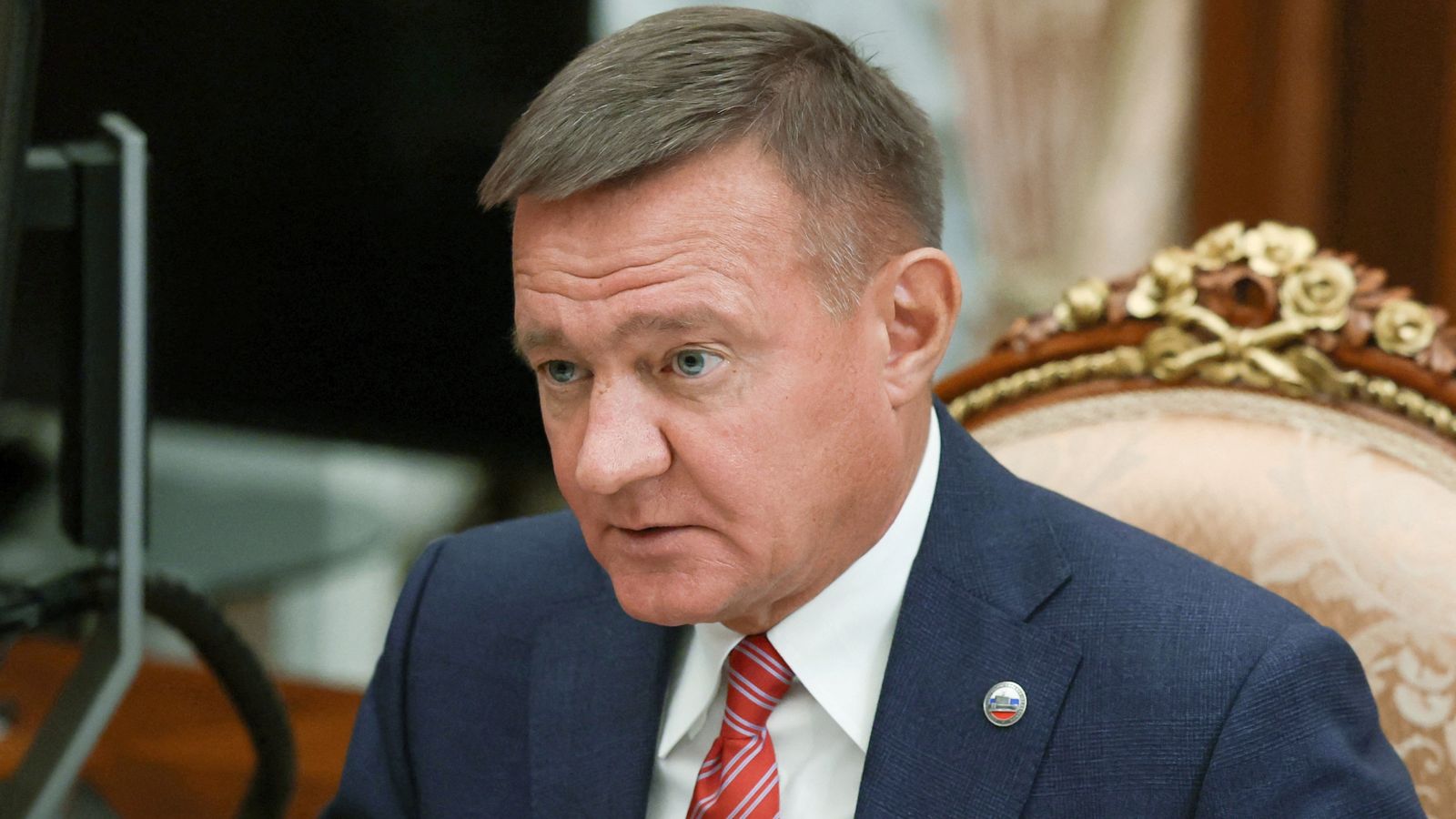 Shock in Russia: il ministro dei Trasporti silurato da Putin si suicida Shock in Russia: il ministro dei Trasporti silurato da Putin si suicida
