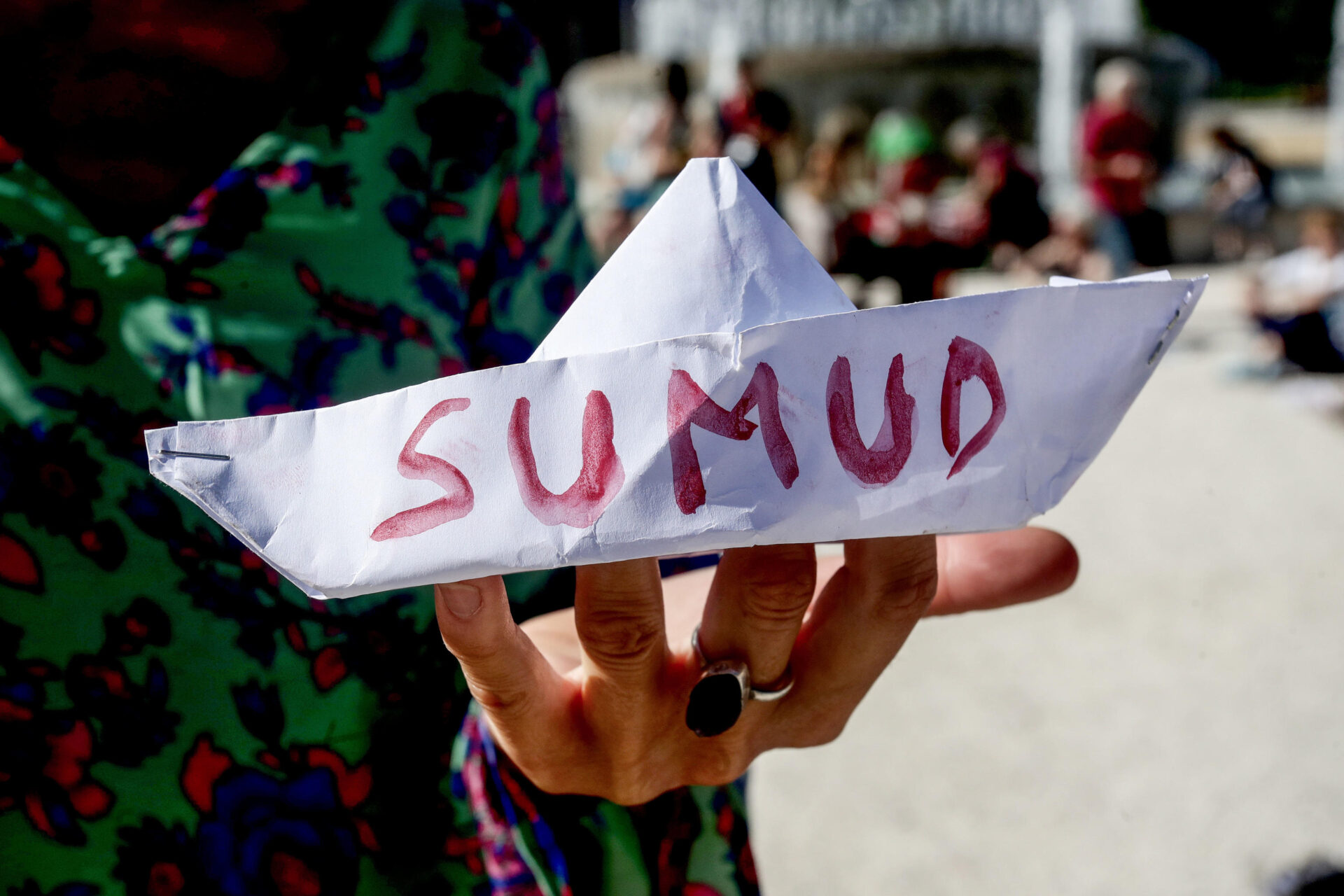 “Tante gocce assieme creano il mare”: la partenza della Global Sumud Flotilla da Genova