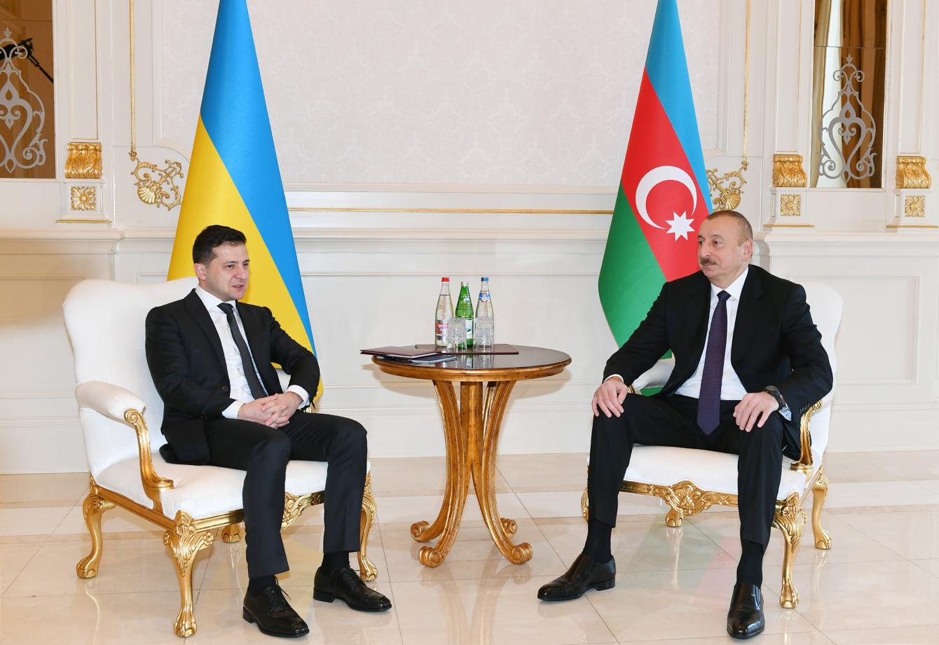 caucaso nuovi equilibri l8217azerbaijan stringe un patto con l8217ucraina la russia manda aiuti in armenia