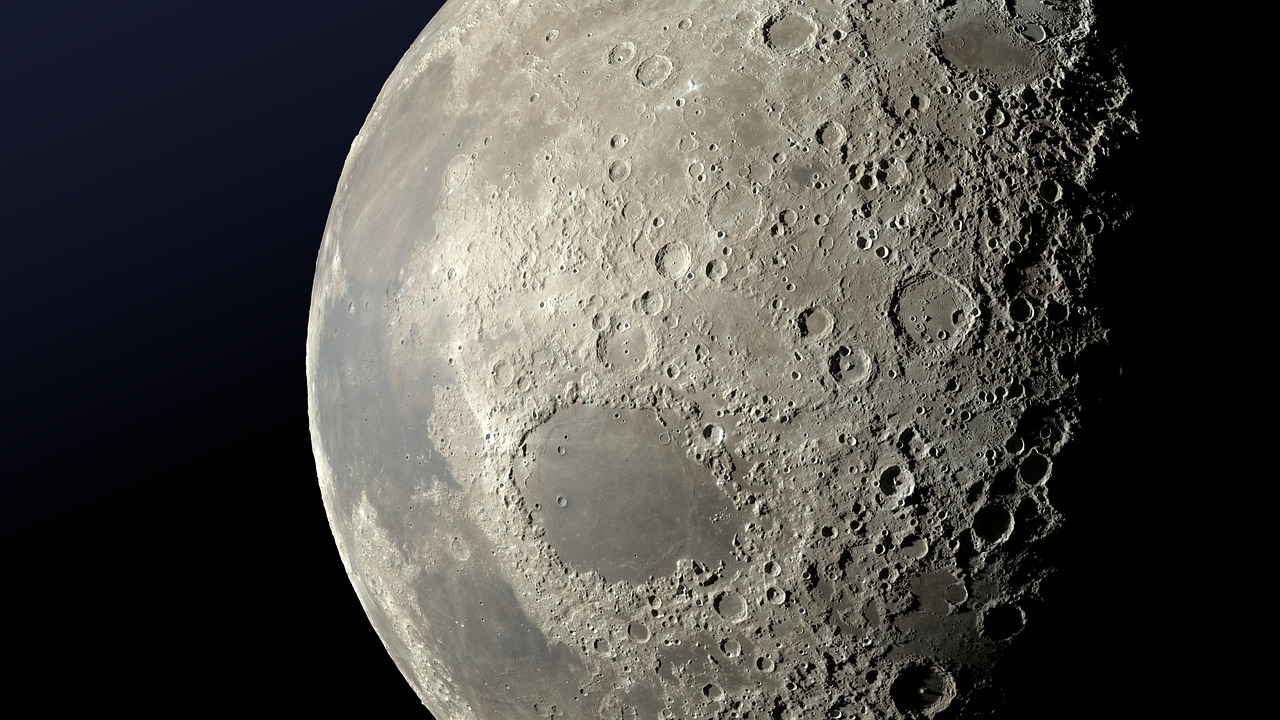 Luna