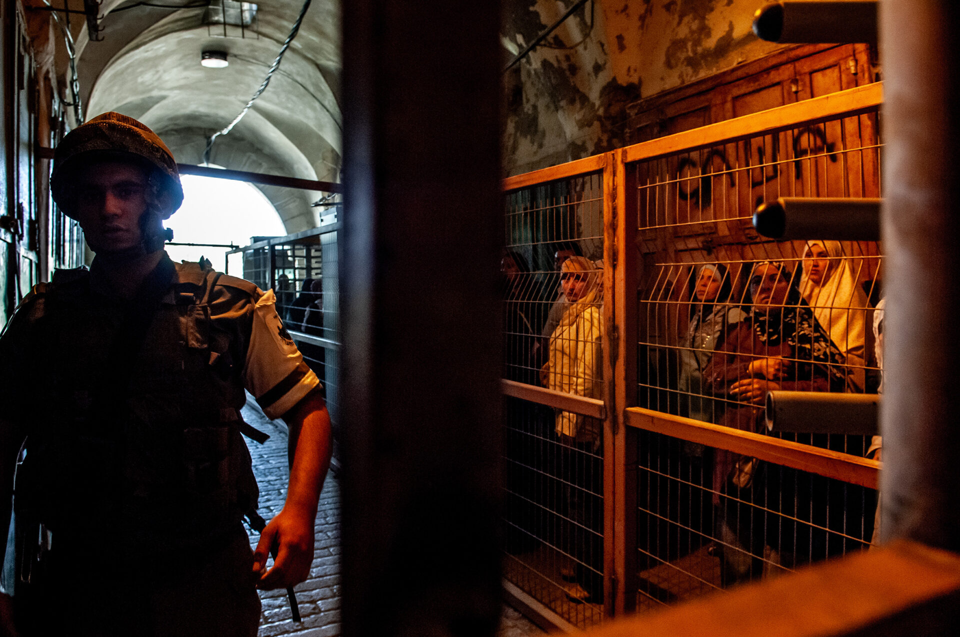“Fotoreportage – Raccontare Mondi”: sette sguardi per ricucire la realtà “Fotoreportage – Raccontare Mondi”: sette sguardi per ricucire la realtà