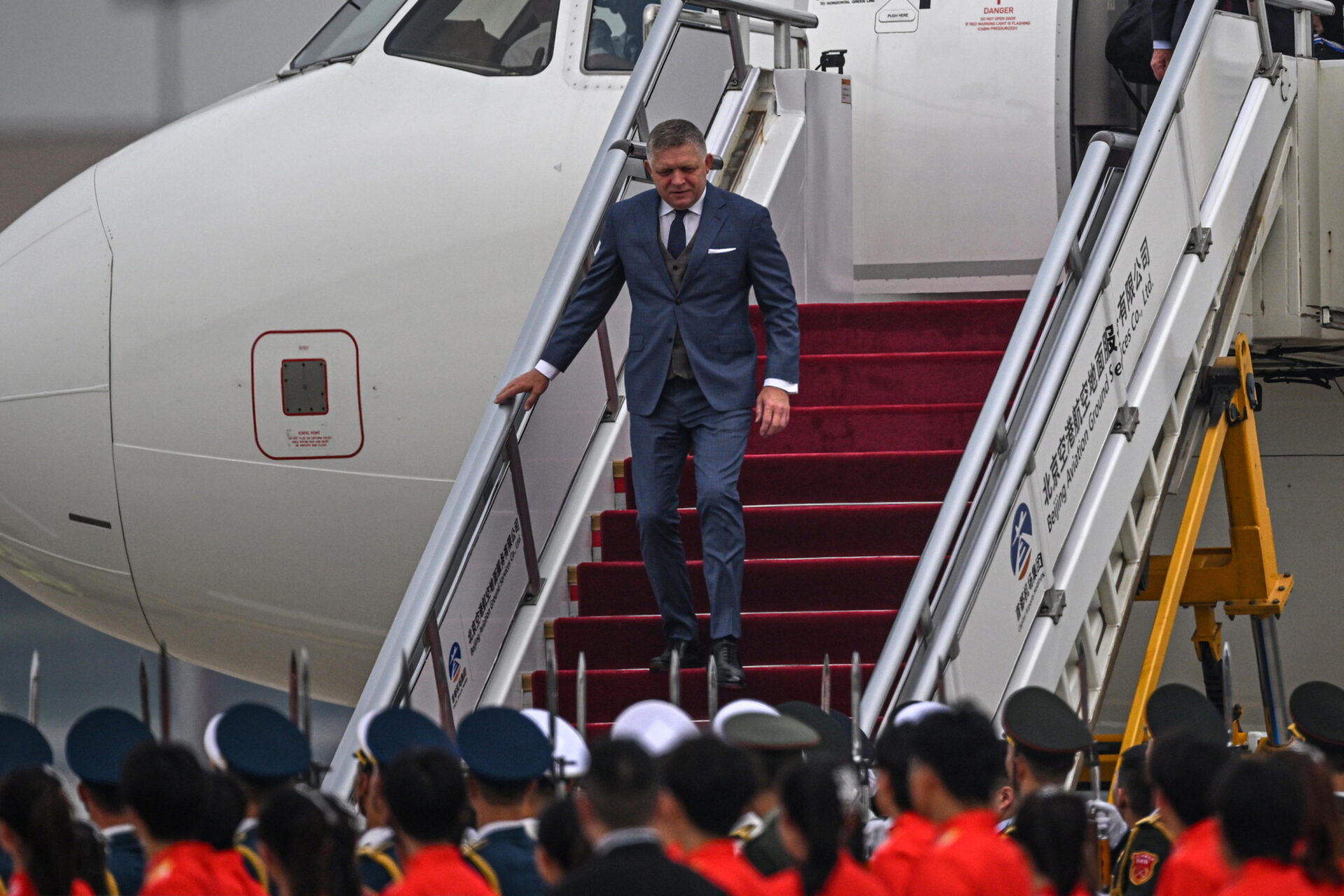 un altro autogol dell8217europa dimentica la cina sulla seconda guerra mondiale e regala la scena a fico e vucic
