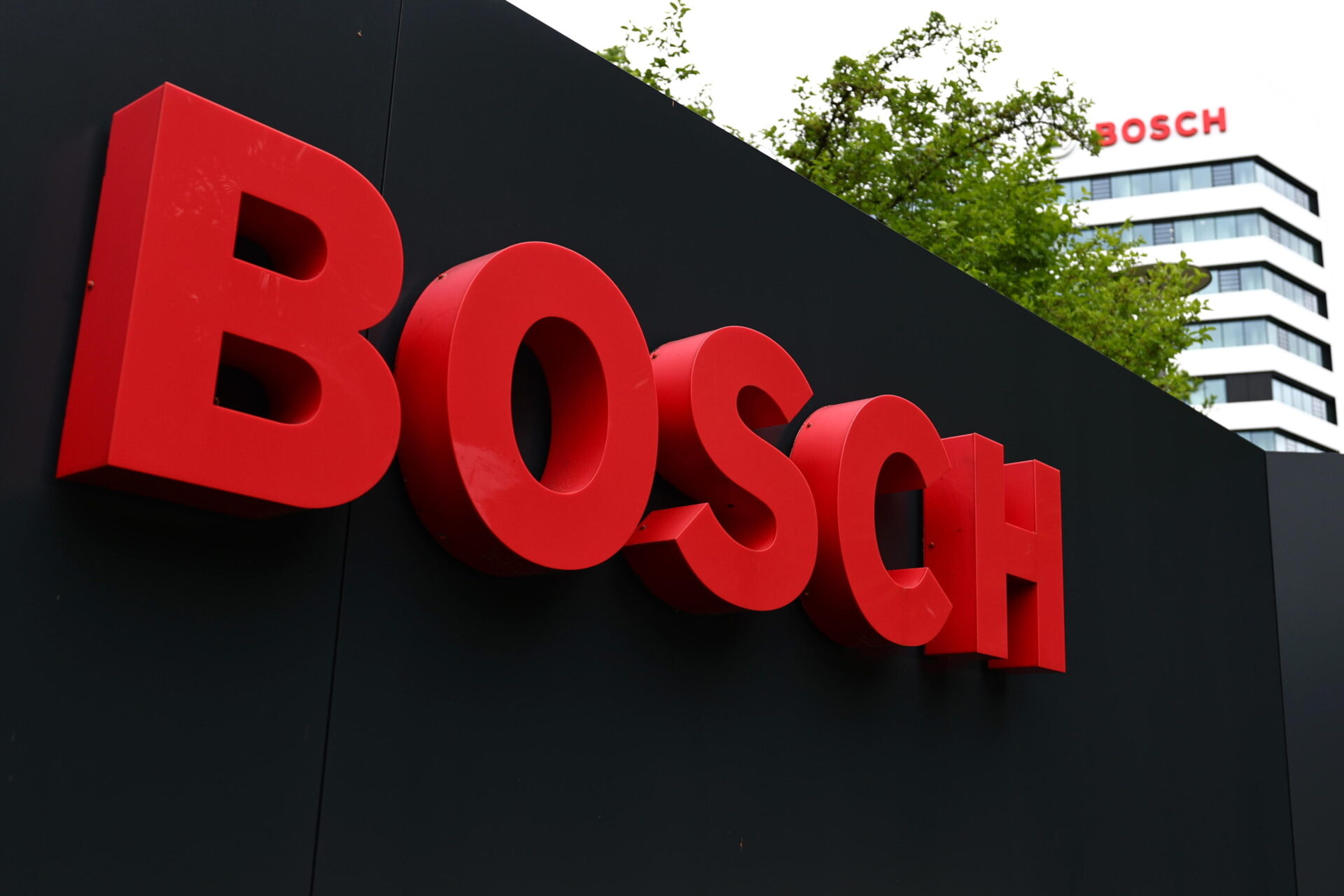 Bosch, i maxi tagli che raccontano la crisi dell’auto europea