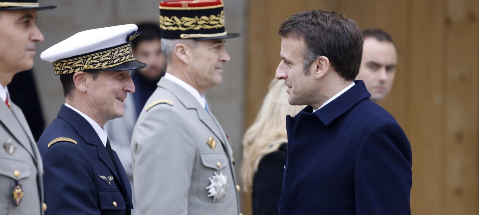 Il capo di Stato maggiore francese: la Russia può attaccare l’Europa in 3 4 anni (ma sarebbe un “test”) Il capo di Stato maggiore francese: la Russia può attaccare l’Europa in 3 4 anni (ma sarebbe un “test”)