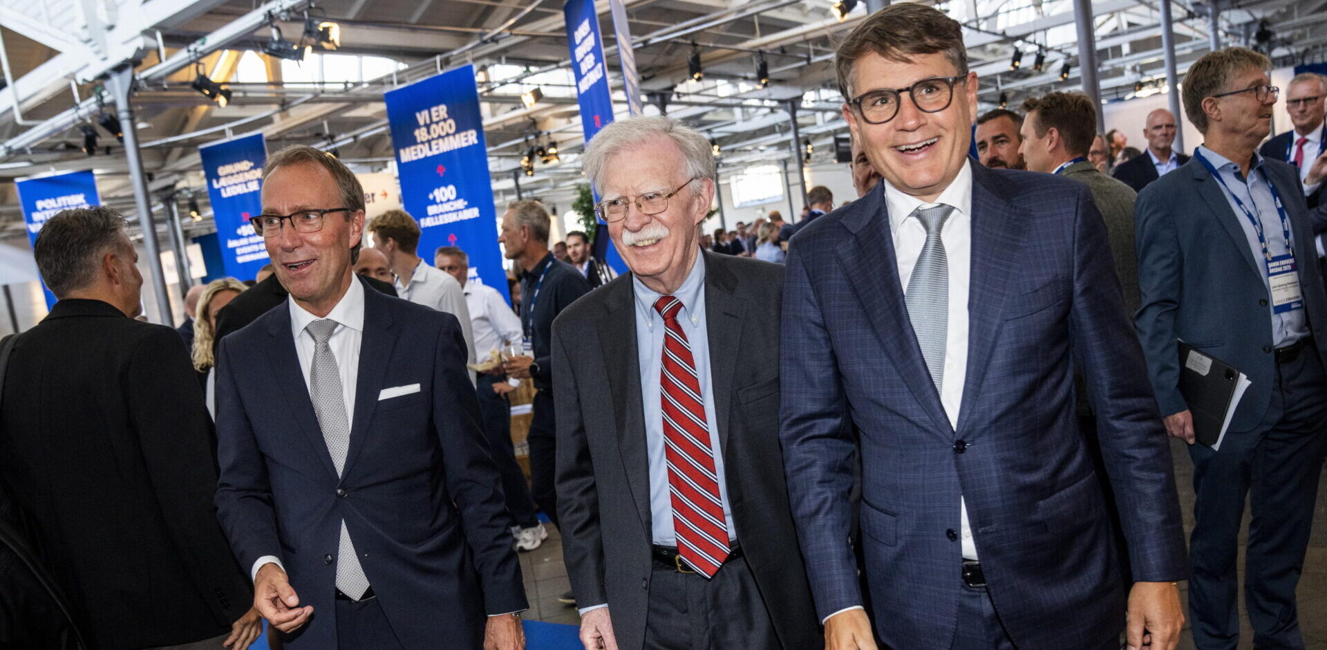 Usa, il destino beffa John Bolton: rischia l’ergastolo in base alla legge che voleva applicare a Snowden e Assange Usa, il destino beffa John Bolton: rischia l’ergastolo in base alla legge che voleva applicare a Snowden e Assange