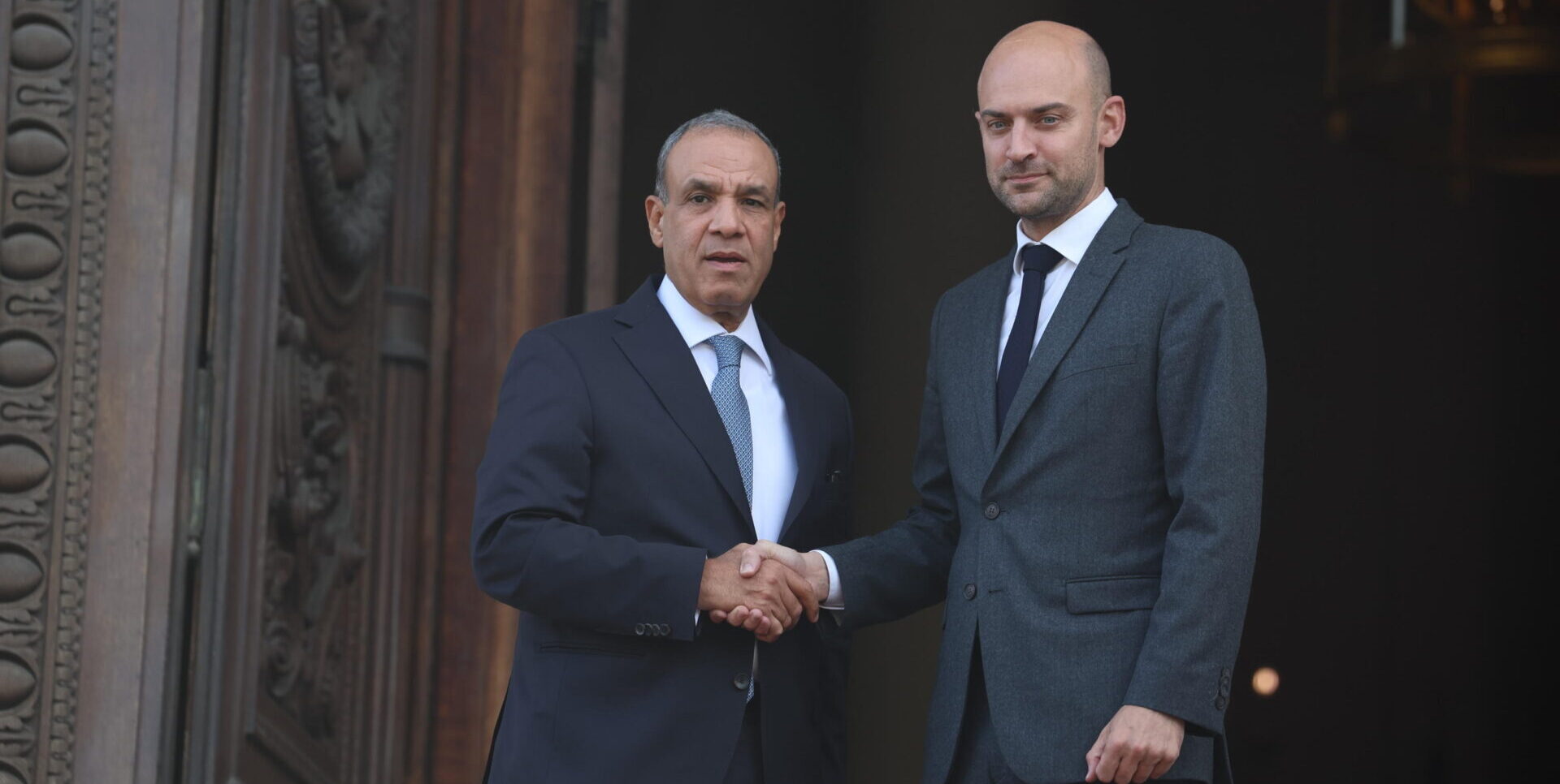 Parla Badr Abdelatty, ministro degli Esteri egiziano: “Ecco il “governo” di Gaza, approvato da Israele e Hamas” Parla Badr Abdelatty, ministro degli Esteri egiziano: “Ecco il “governo” di Gaza, approvato da Israele e Hamas”