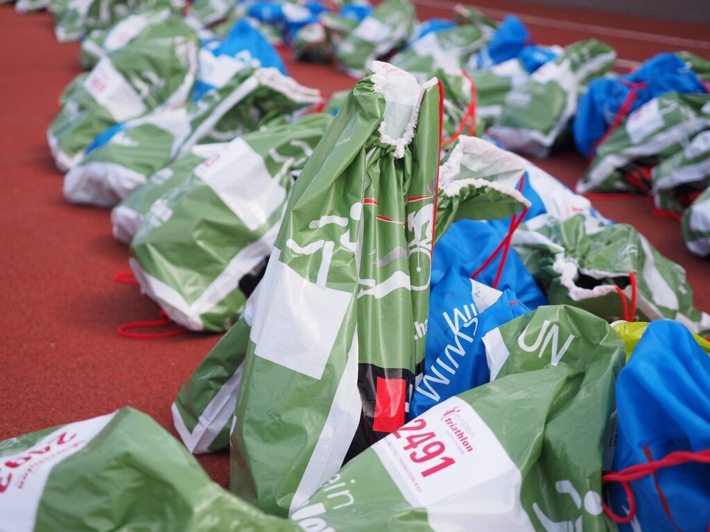 Sacchetti di plastica (foto Pixabay)