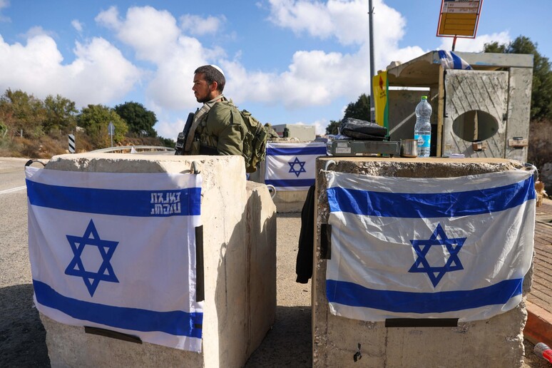 Israele e i Paesi arabi, collaborazione di intelligence e sistemi militari anche durante la guerra di Gaza Israele e i Paesi arabi, collaborazione di intelligence e sistemi militari anche durante la guerra di Gaza