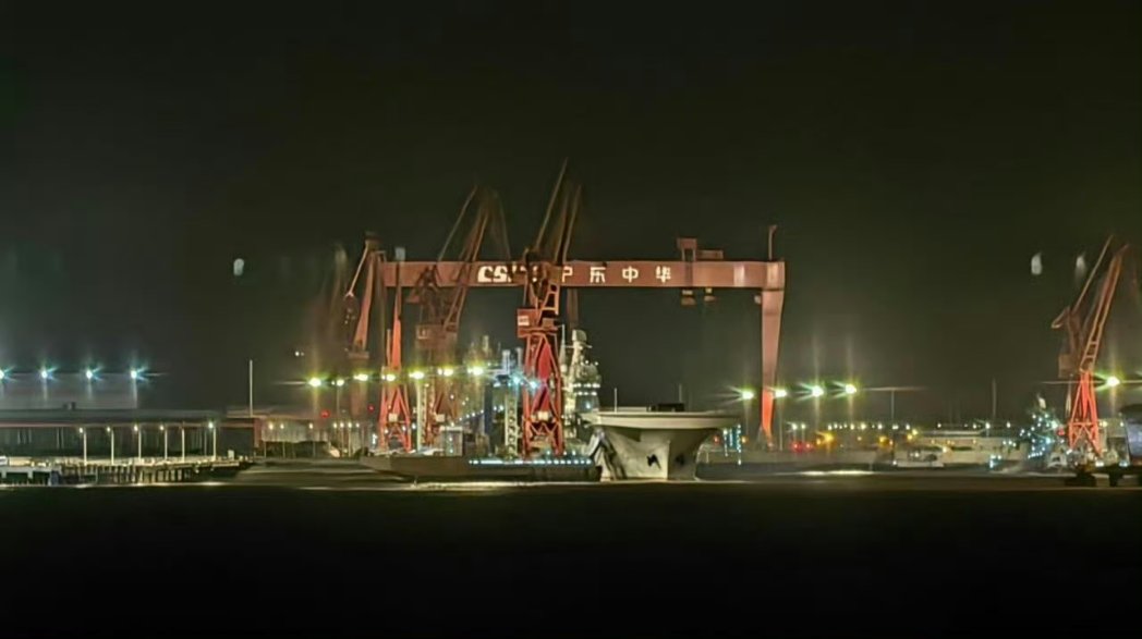 Dalla Turchia alla Cina: le navi porta droni come strumento di proiezione di potenza