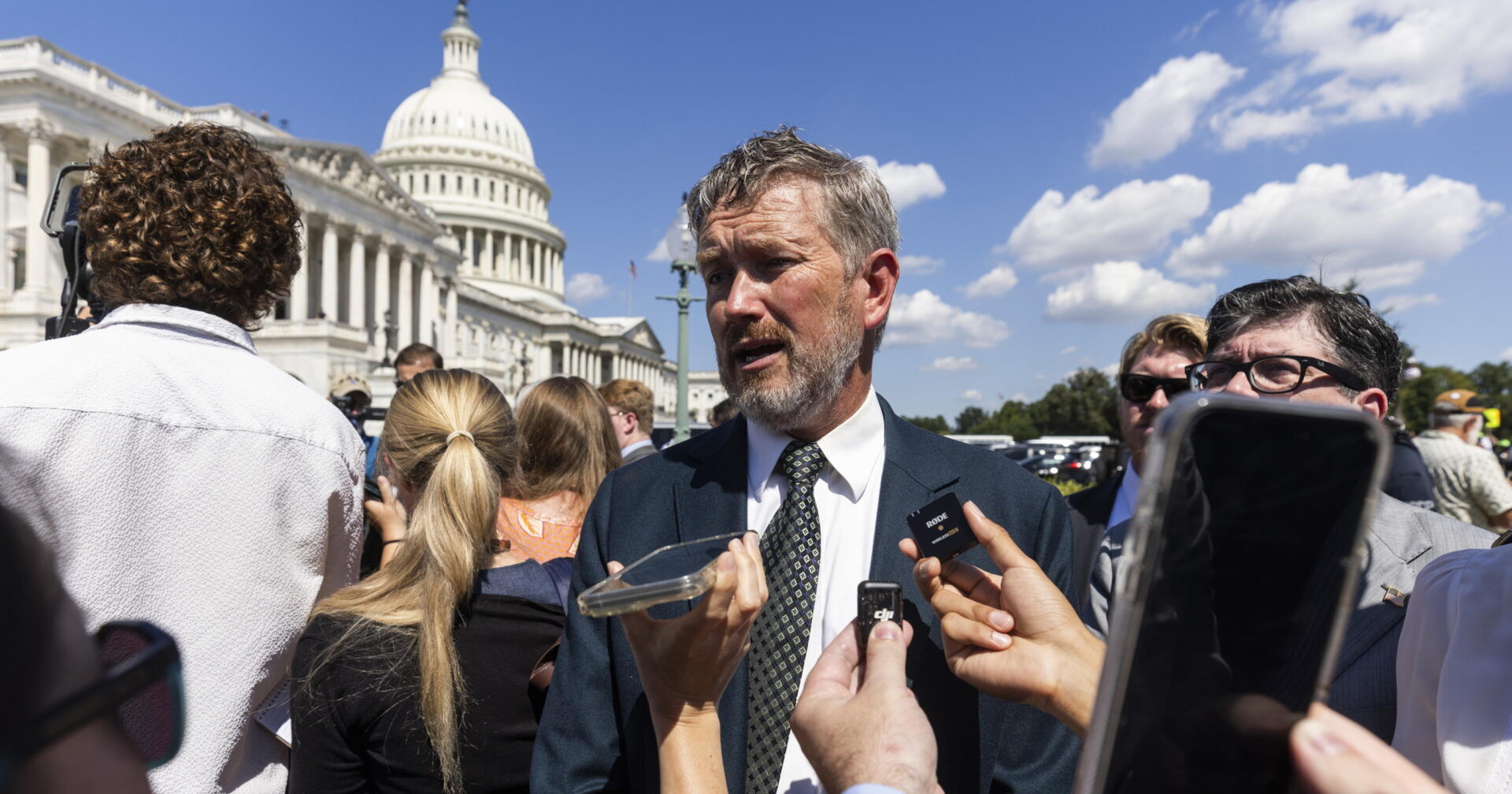 Thomas Massie, il ribelle Gop che fa tremare Israele e Trump. La lobby investe 20 milioni per fermarlo