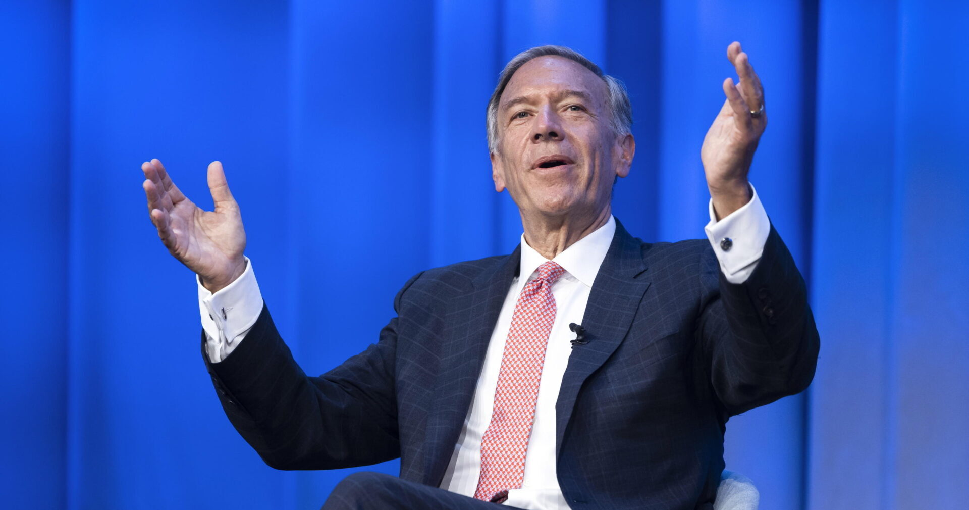 Il falco Mike Pompeo, ex capo della Cia, consulente di un’azienda di droni ucraina indagata per corruzione