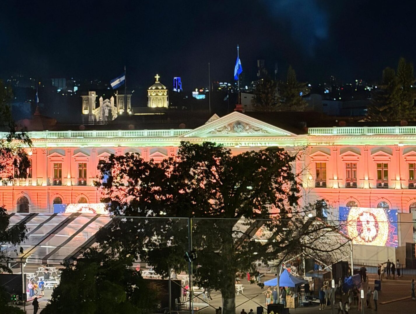 El Salvador, laboratorio politico del XXI secolo