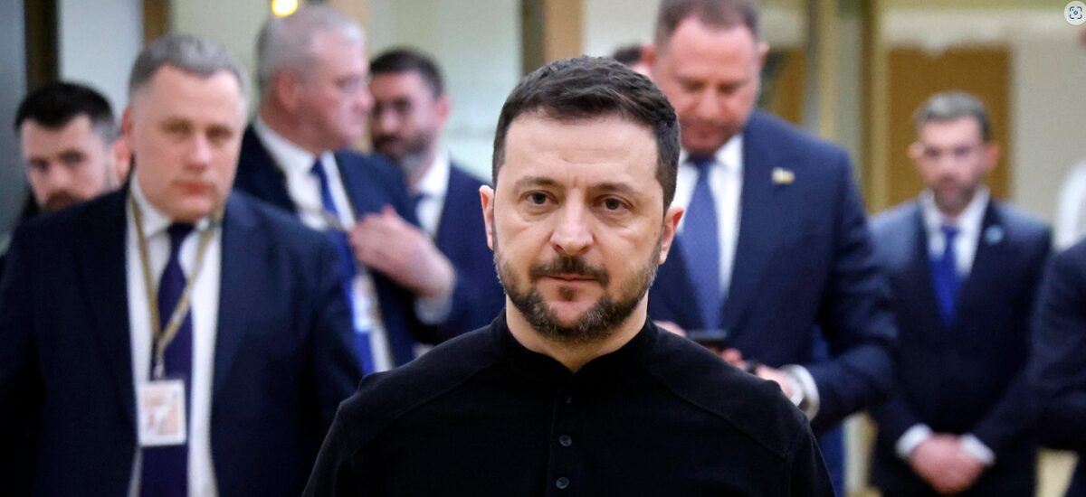 Ucraina e corruzione: Zelensky non convince più la sua gente, lo salvano (per ora) l’Europa e la guerra