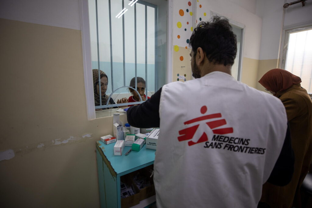 Un operatore di Medici Senza Frontiere a Khan Yunis, Striscia di Gaza