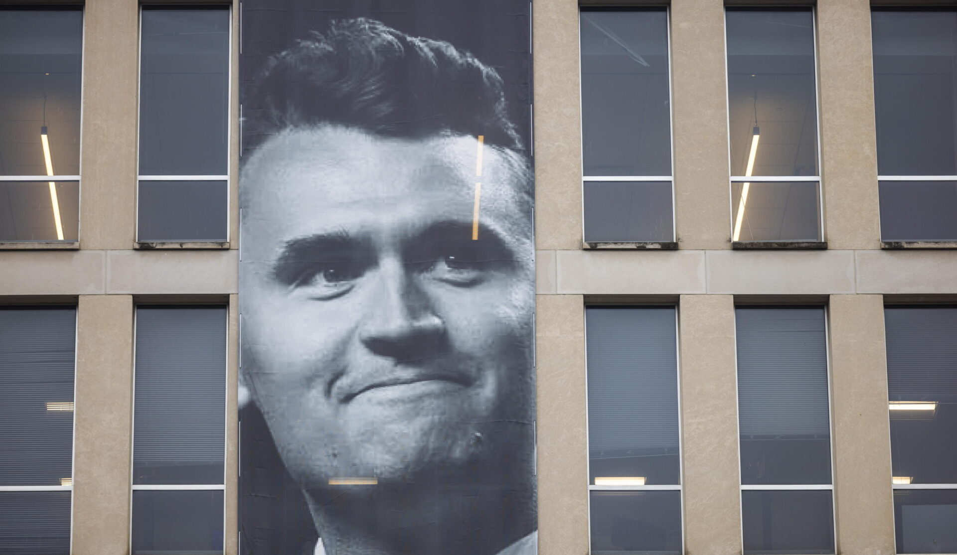 Charlie Kirk fucile