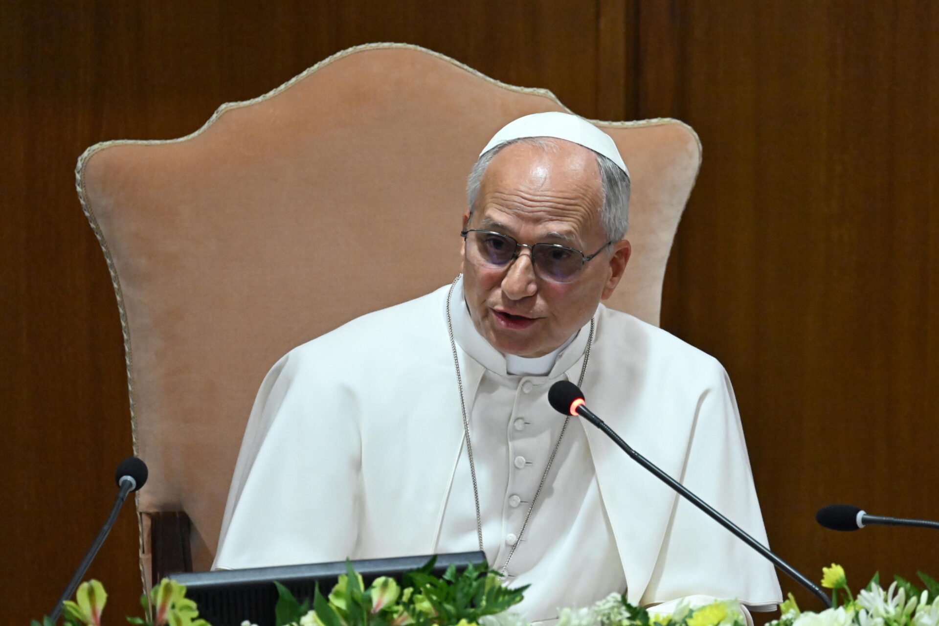 la prima enciclica di leone xiv disarmiamo l8217ia e mettiamola al servizio dell8217uomo da It.insideover.com la prima enciclica di leone xiv disarmiamo l8217ia e mettiamola al servizio dell8217uomo