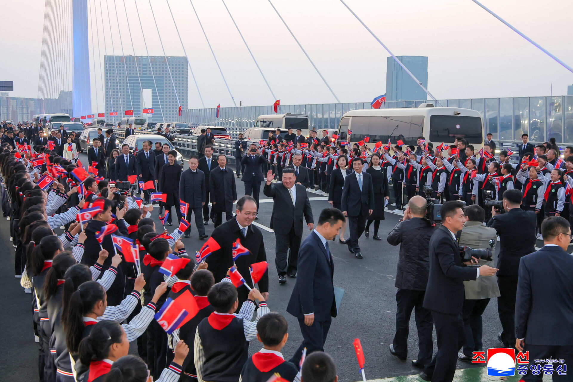 toh chi si rivede aspettando trump kim va in cina con un viaggio a sorpresa da It.insideover.com toh chi si rivede aspettando trump kim va in cina con un viaggio a sorpresa